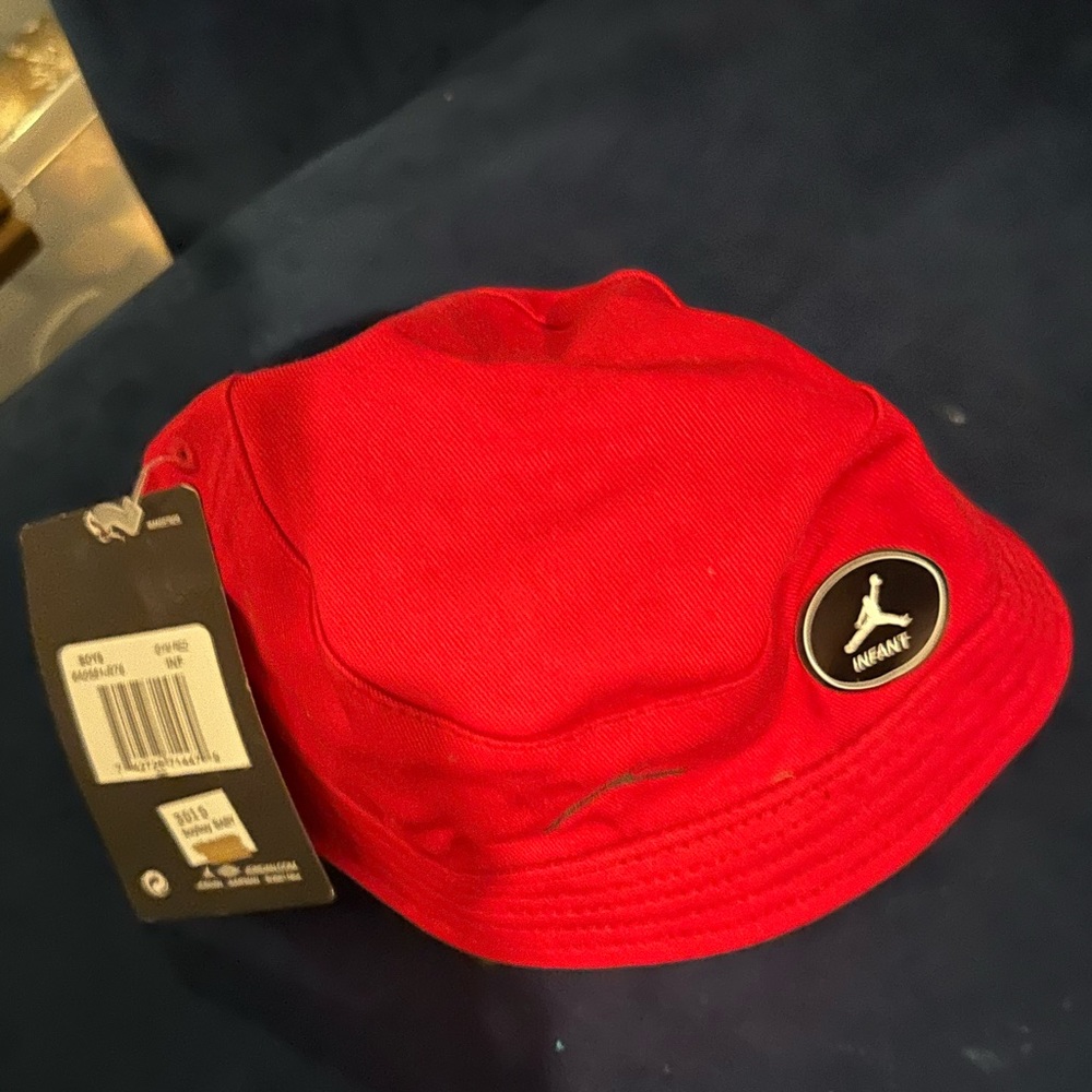 Jordan Red Bucket Cap w/Elastic Band…NWT